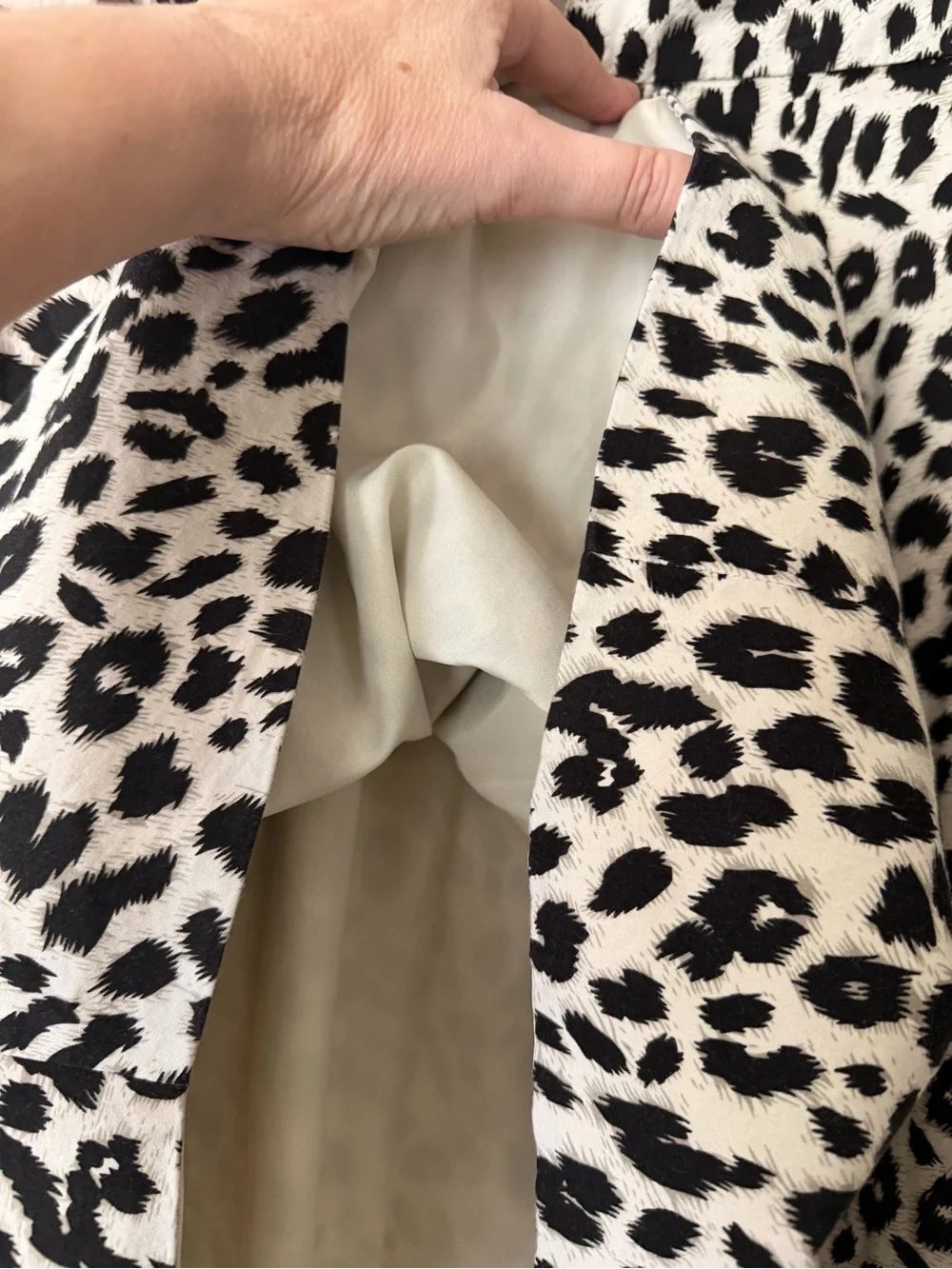 Amanda & Chelsea Black Leopard Print Midi Skirt on Cream